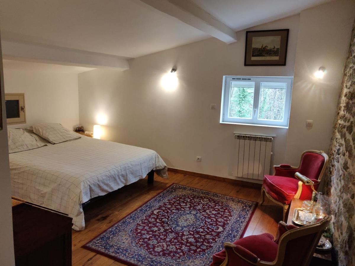 Chambre Double En Pleine Nature "La Clairiere De L'Ange" Peyrins Exterior photo